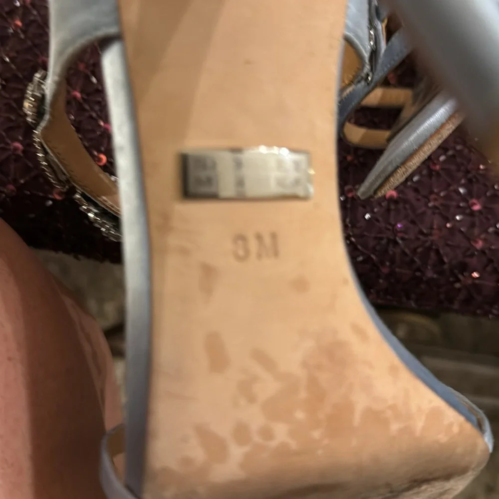 Badgley Mischka evening heels size 8 - Picture 4 of 6